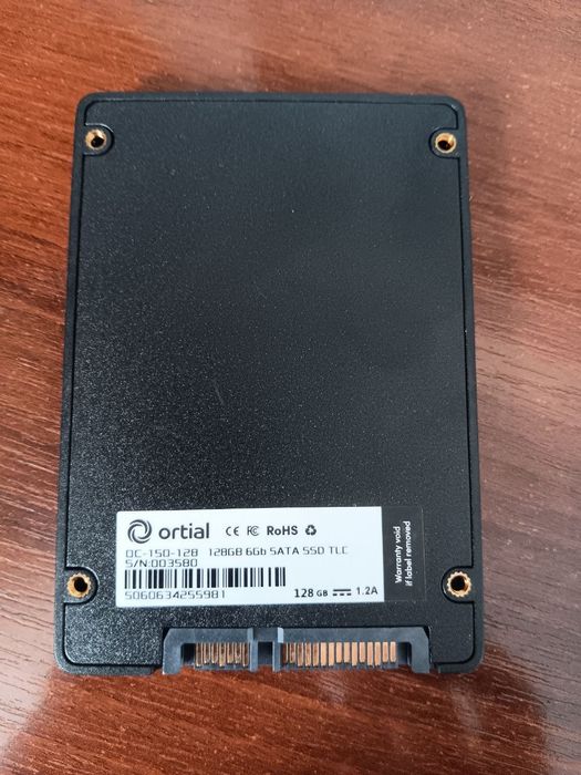 SSD диск. Різні марки