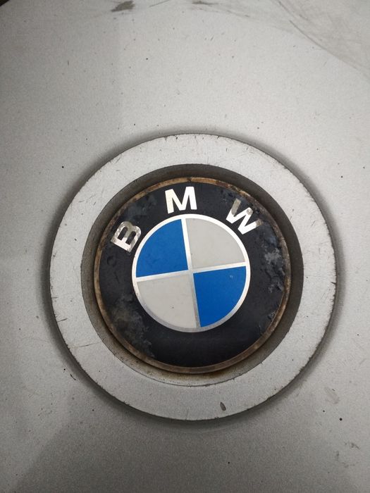 Колпак BMW 3 series дефектный