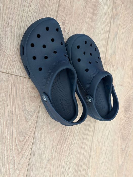 Crocs 38/39 24 cm granatowe chodaki