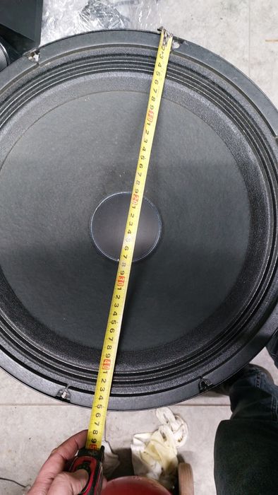 Динамік 18" 46 см сабовий. реальних 400 ват