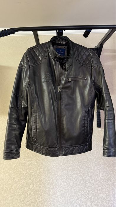 Кожаная куртка Tom Tailor L + капюшон