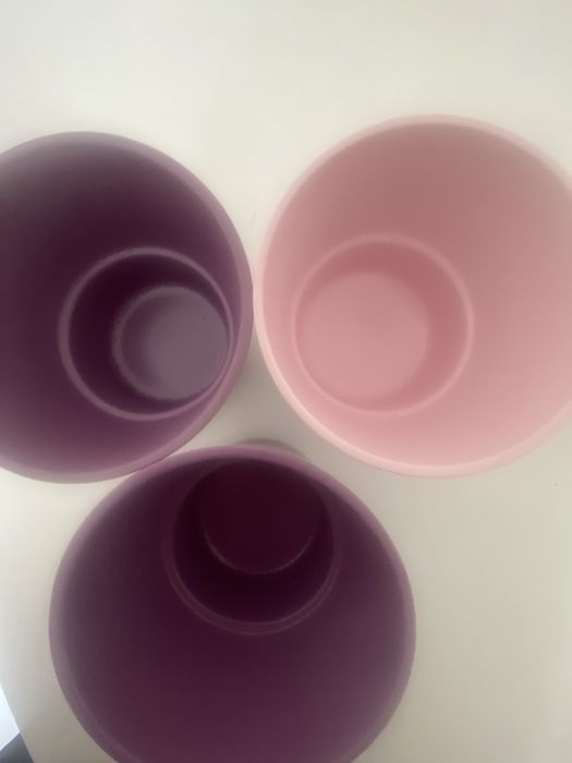 Vasos de pequena dimensao em louça IKA