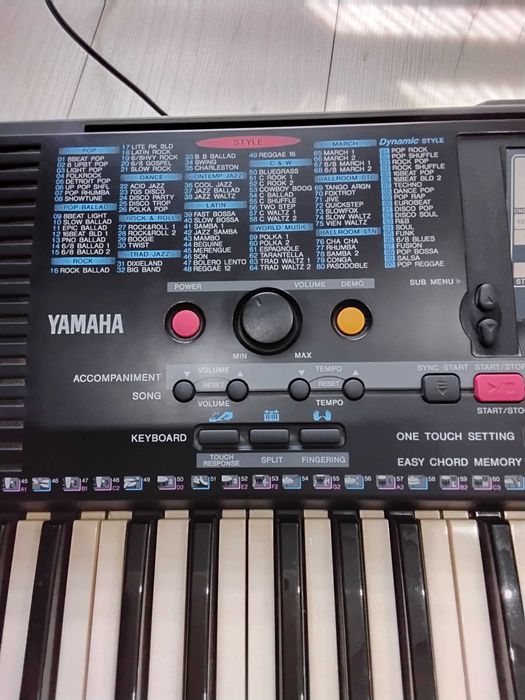 Keyboard organy Yamaha PSR- 220