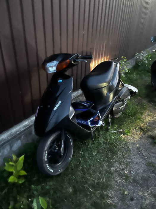 скутер  Suzuki lets 3
