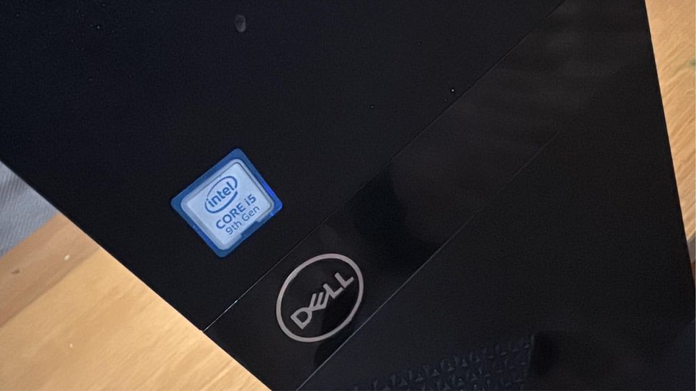 Komputer dell intel i5 9 gen