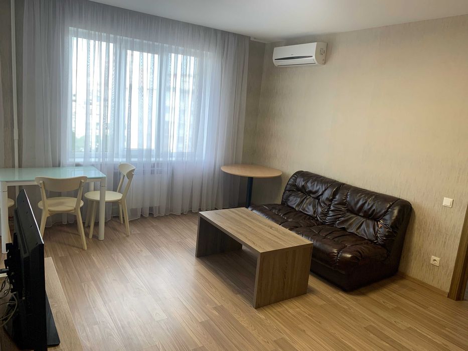 Без комісії! Власник! 2к студія (48 м2), Метро "Печерська"