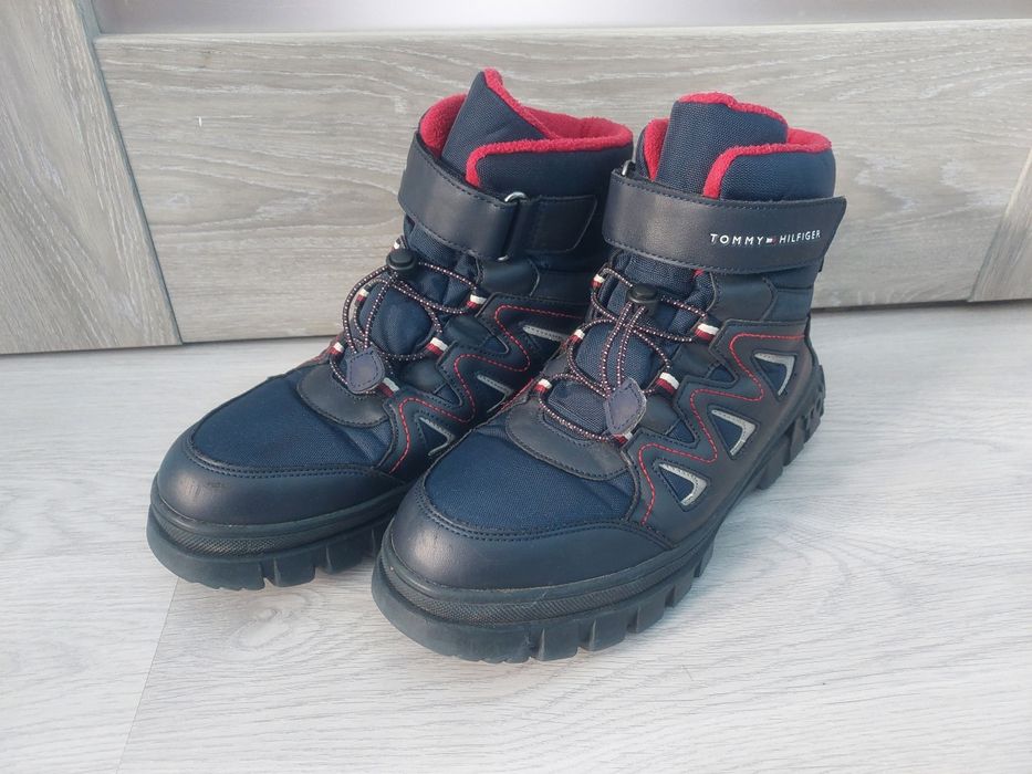 40 buty śniegowce męskie tommy hilfiger granatowe zimowe ciepłe