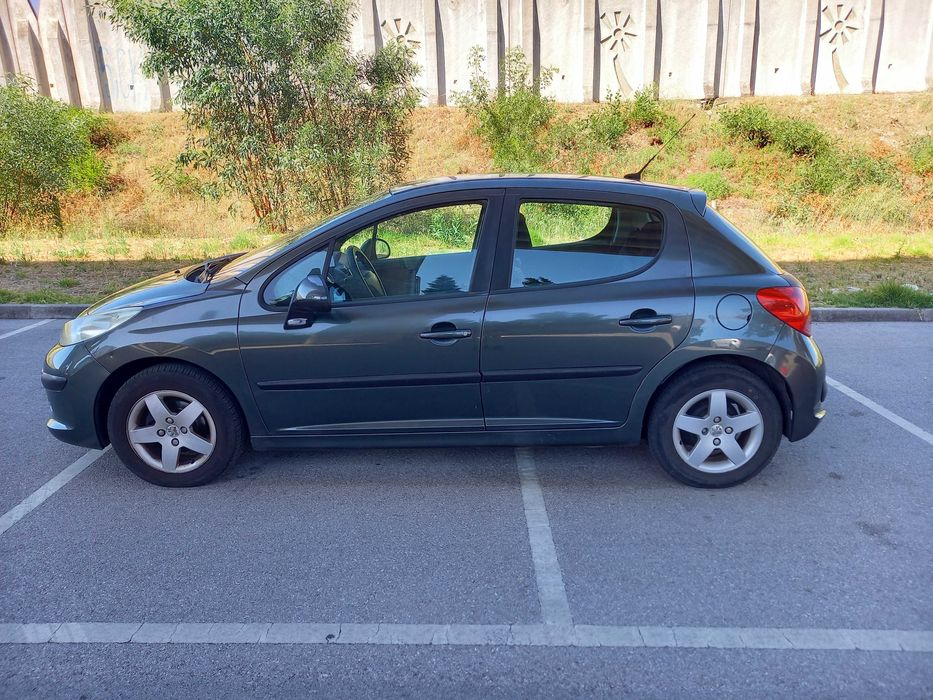 Peugeot 207 ano 2006
