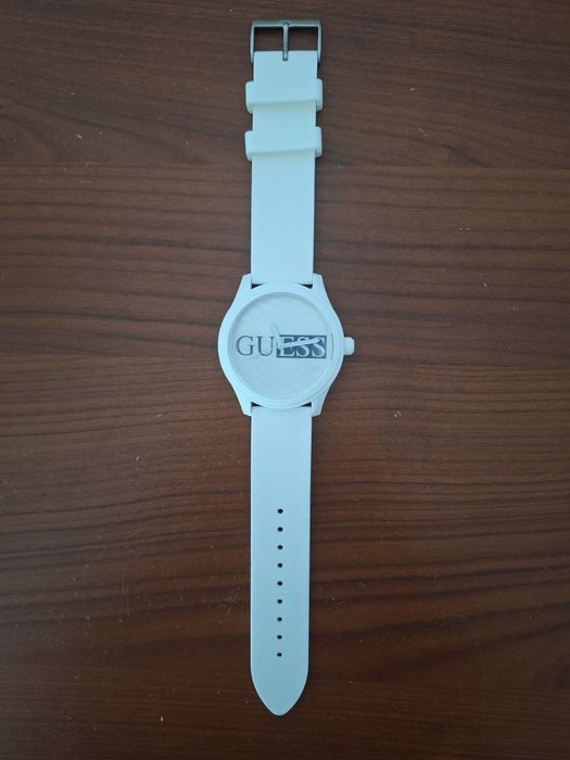 Relógio Guess branco