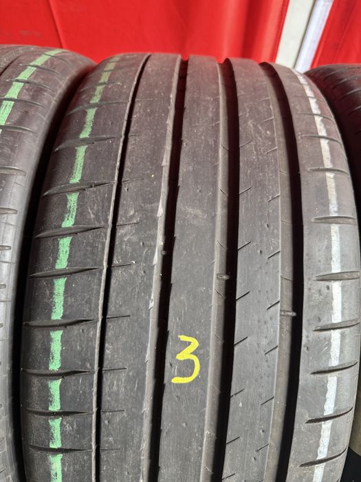 Pneus 235/35/20 Michelin Homolgacao Tesla Impecaveis