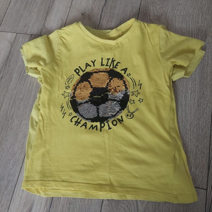 Zestaw Bluzeczki i spodenki