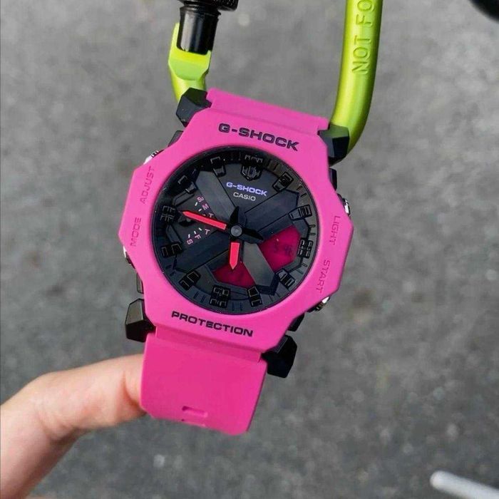Наручные женские часы Casio G-Shock Ga 2300