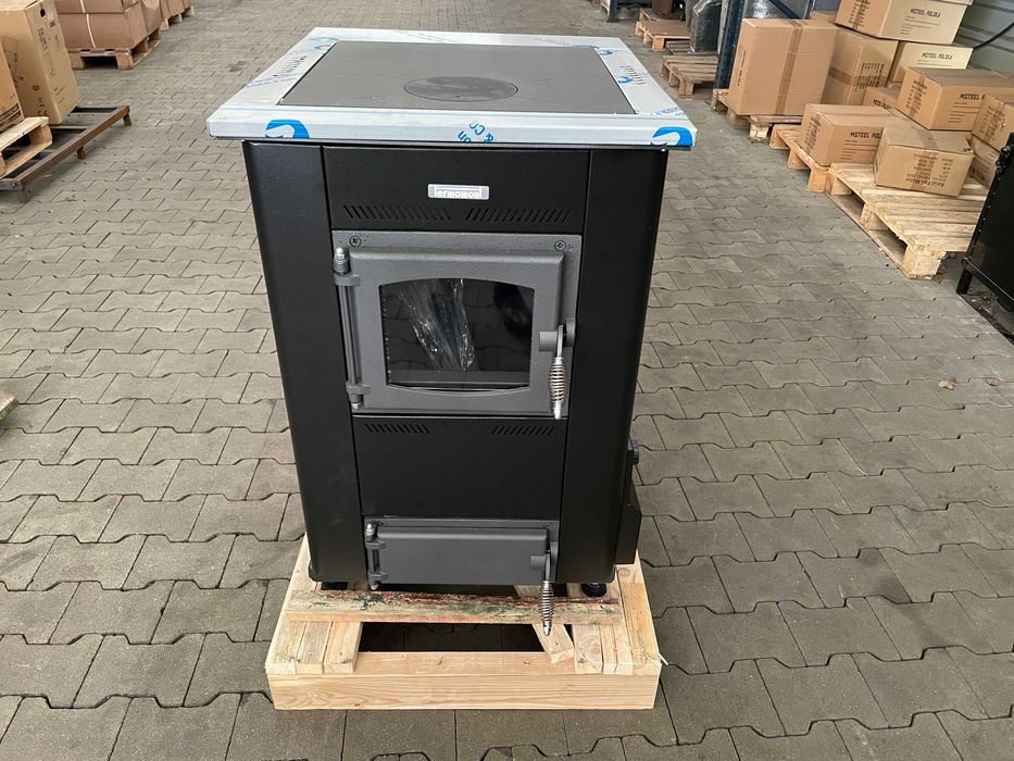 Piec kominek koza kuchenka kuchnia węglowa westfalka piecokuchnia kocioł c.o. TEMY ES 25 kW czarna