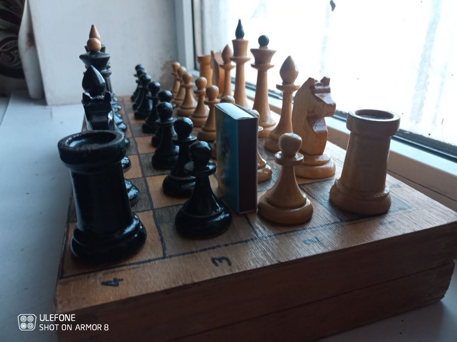 Шахматы СССР дерево 40х40