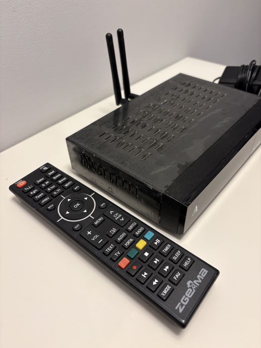 Tuner satelitarny Zgemma H9 Twin