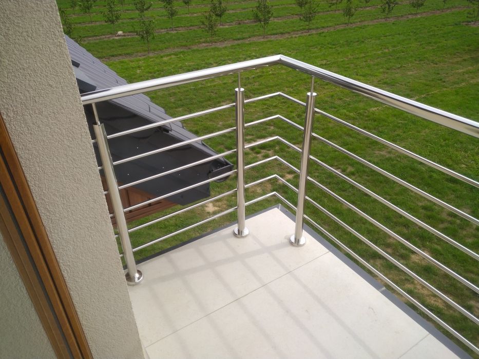 Balustrady nierdzewne montaż w cenie