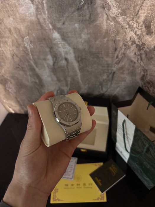 Часы Audemars Piguet