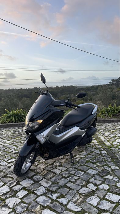Nmax 125cc 2015 poucos km