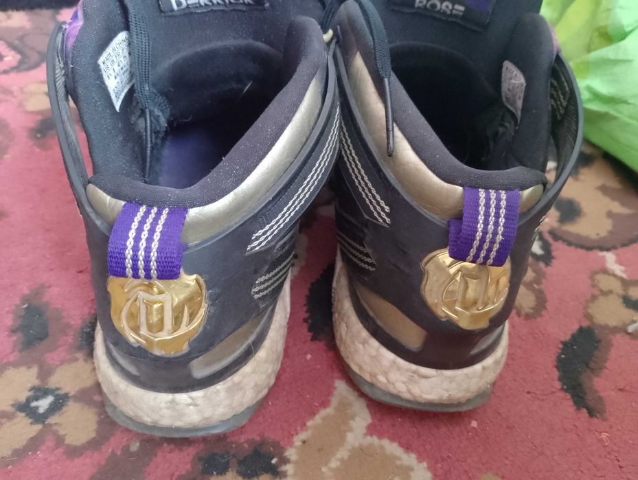 Buty do koszykówki adidas 43