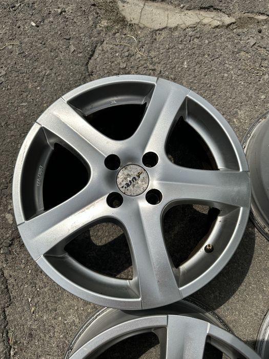 Диски r16 4x100 et40 j6,5 dia60,1 Renault Megane Scenic Dacia Logan Stepway
