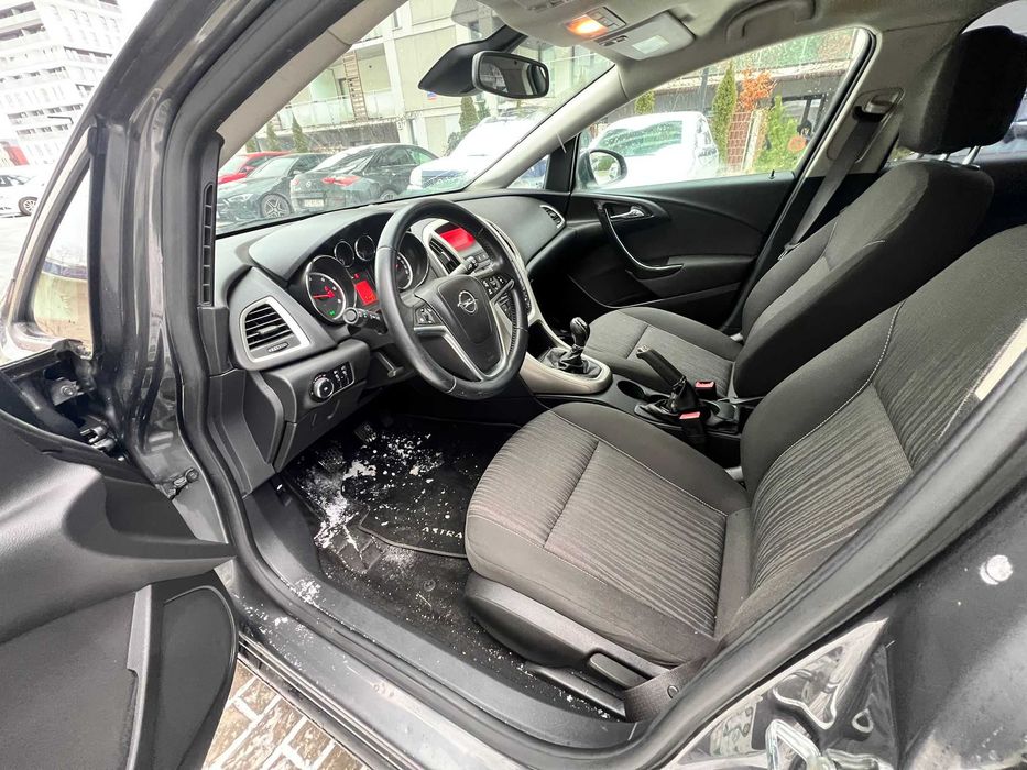 Opel ASTRA ZADBANA 1,7 cdti do jazDy 11,900zł