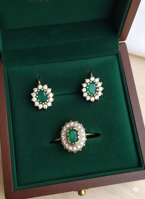 Золотые серьги с сапфиром 585 проба