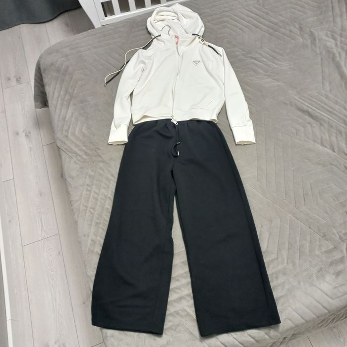 Спортивний костюм