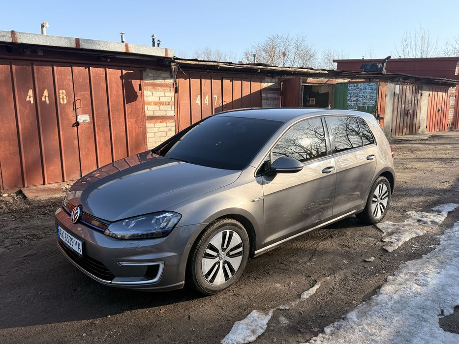 Продам Volkswagen e Golf