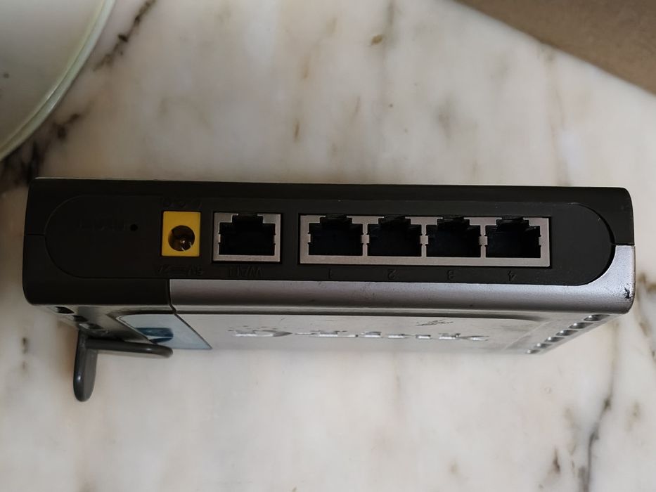 Roteador D Link - DI-604 - Envio Grátis em 48 Horas