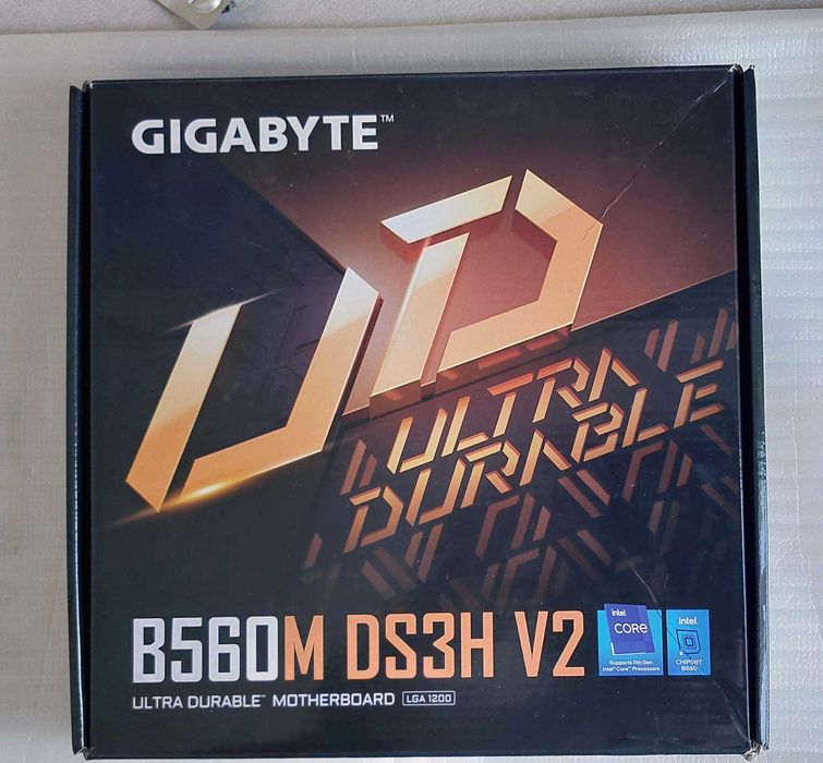 Procesor Core i5-10505//Płyta główna Gigabyte B560M DS3H V2