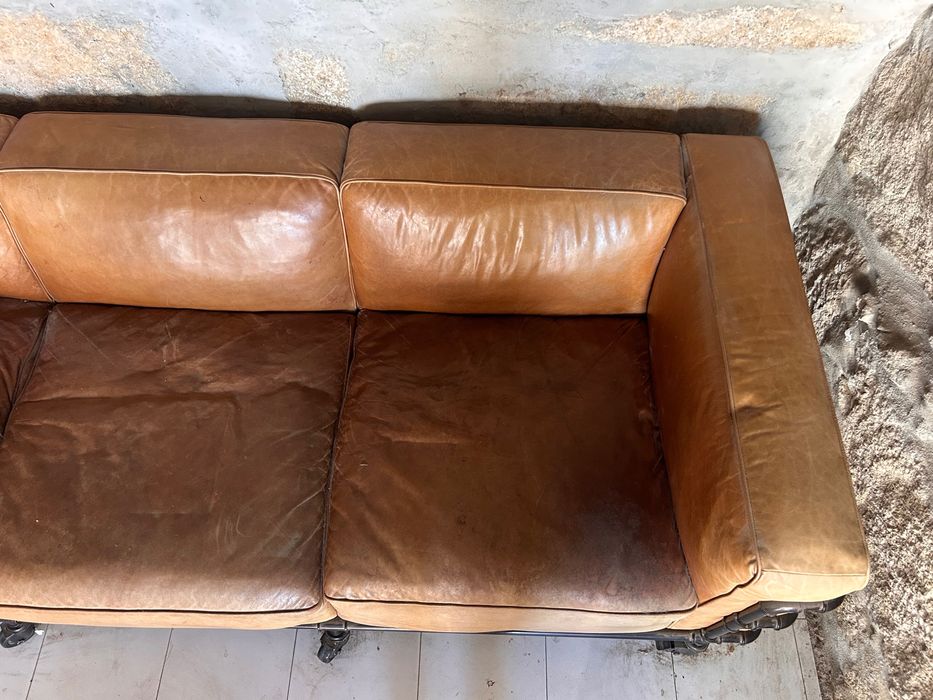 Sofá em pele FABRIC Maisons du monde para renovação
