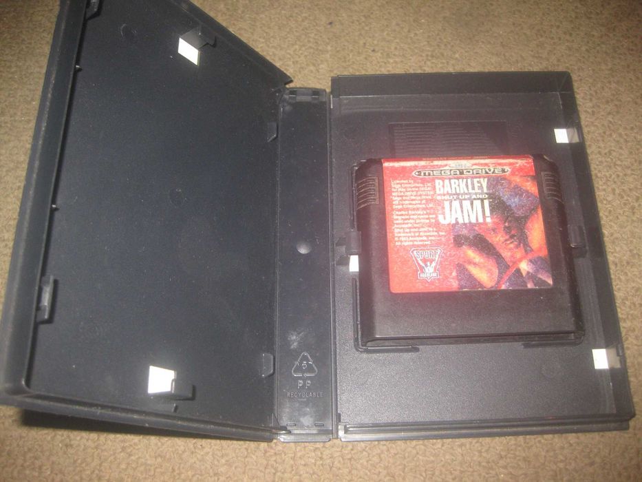 Jogo "Barkley Shut Up And Jam!" para Sega Mega Drive