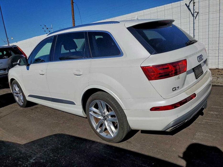 2017 AUDI Q7 prestige