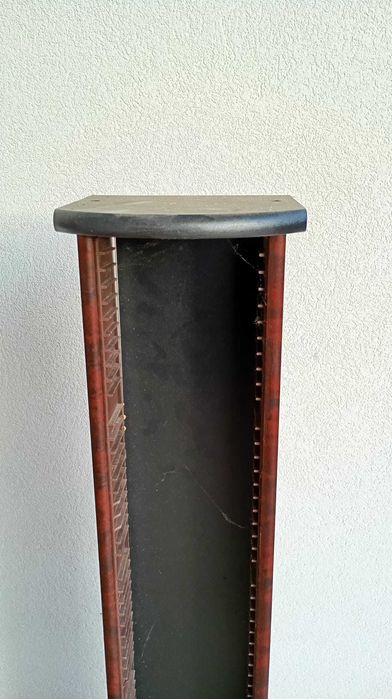 Porta discos CD caseiro