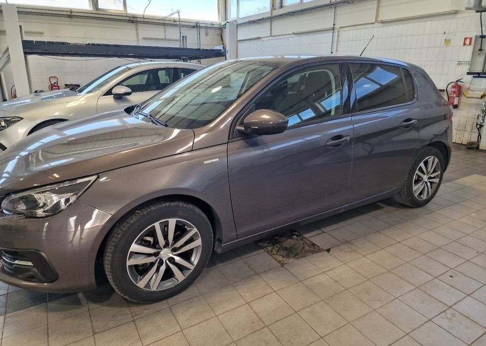 Peugeot 308,  SÓ PARA PEÇAS