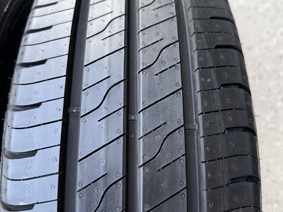 NOWE Goodyear 215/65/16C opony letnie komplet
