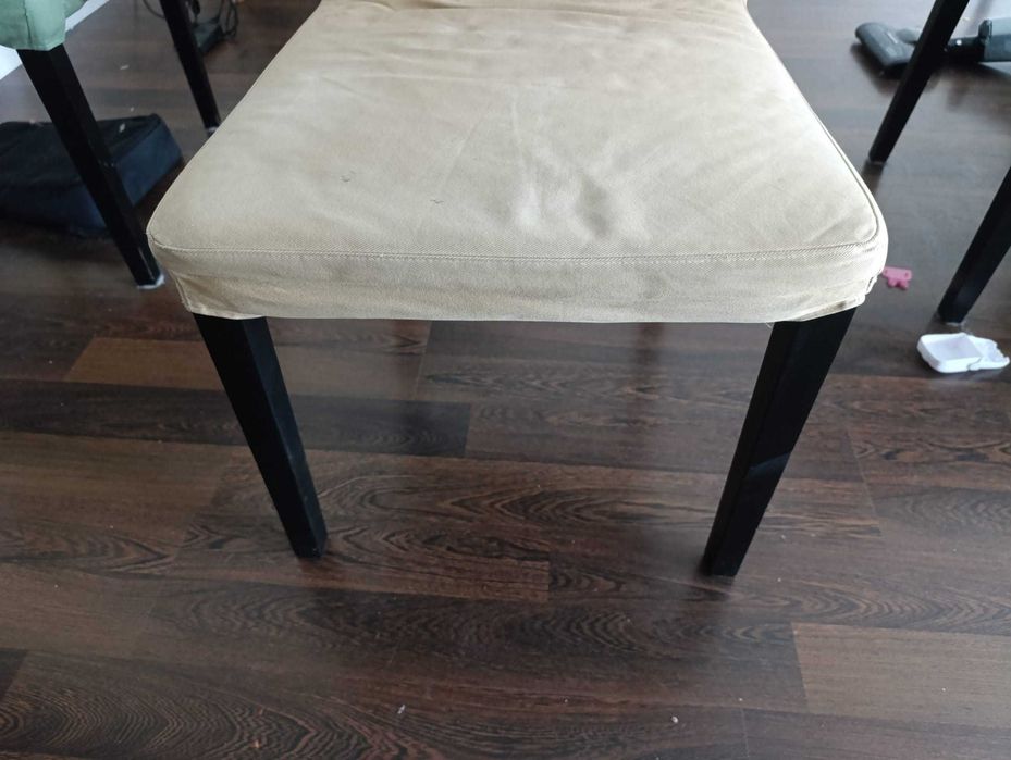 Cadeira sem braços do IKEA