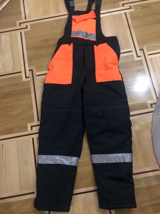 Костюм робочий зимовий ( напівкомбінезон ) новий