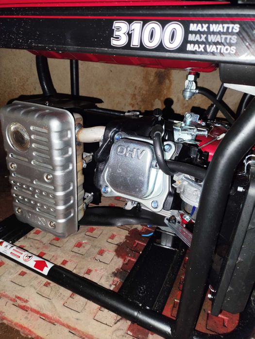 Gerador 3100W como novo