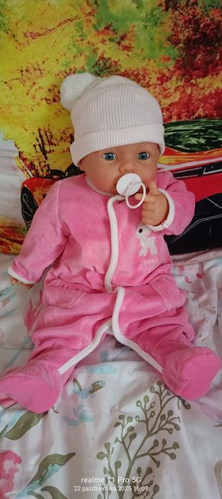 Śliczna lalka bobas interaktywna 50 cm.