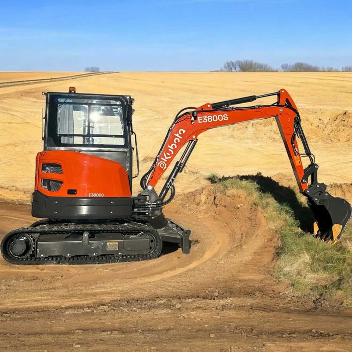 Екскаватор EK3800 (Kubota Engine)