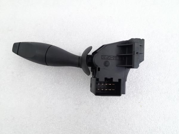 Conjunto / manetes de luzes e limpa vidros FORD Fiesta V (JH_, JD_)