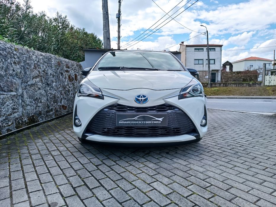 Toyota Yaris Híbrido 20 Year Square Collection Nacional
