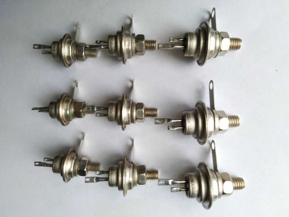 Тиристор КУ202Н новый