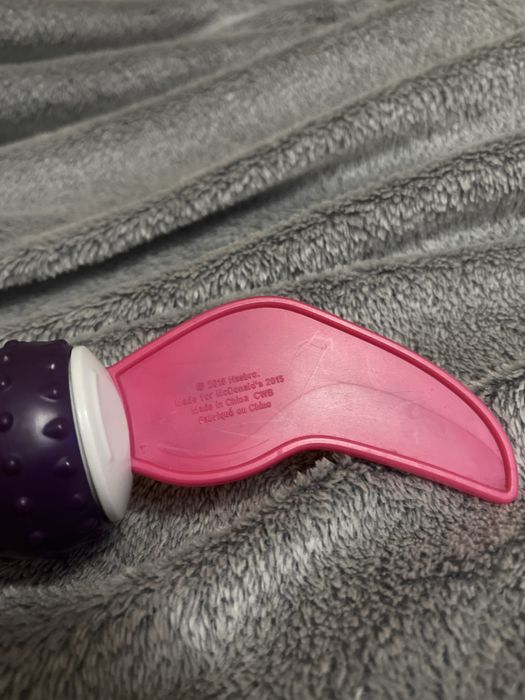 Nerf Rebelle. Рожеві літаючі крила Hasbro (McDonald’s 2015) 20x4,5 см