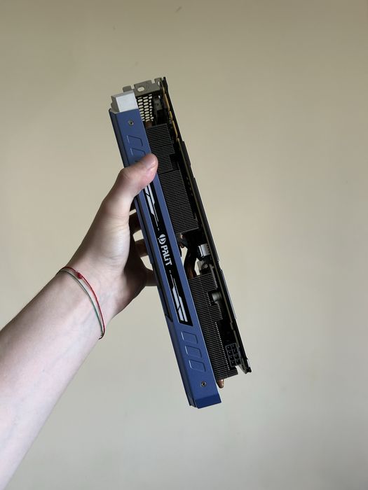 Артефакти! GTX 1070 GameRock Palit 8Gb Відеокарта