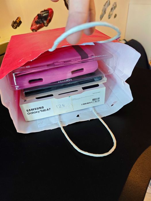 Tablet 64G + 3 capas (usado)