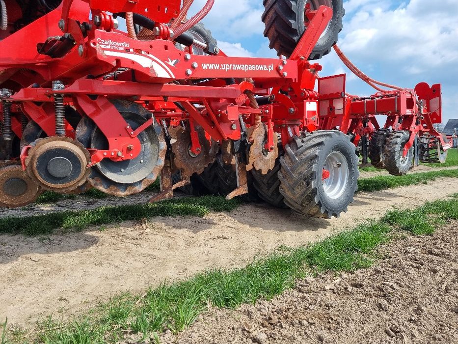Siewnik Czajkowski Stk 300 Plus