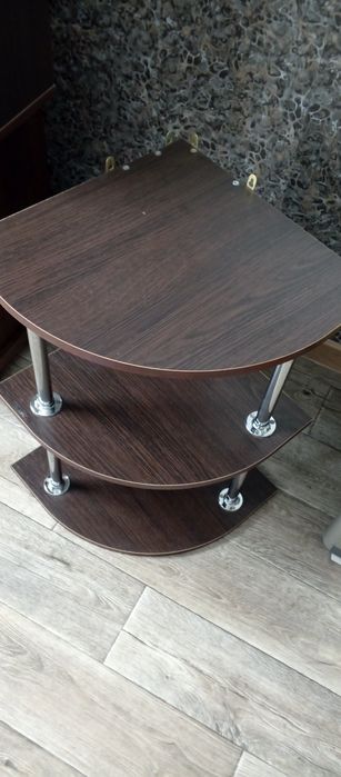 Поличка стінова кутова