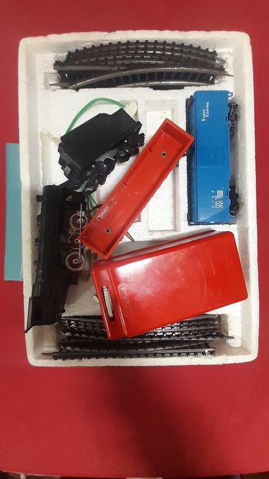 Comboio Antigo a Pilhas